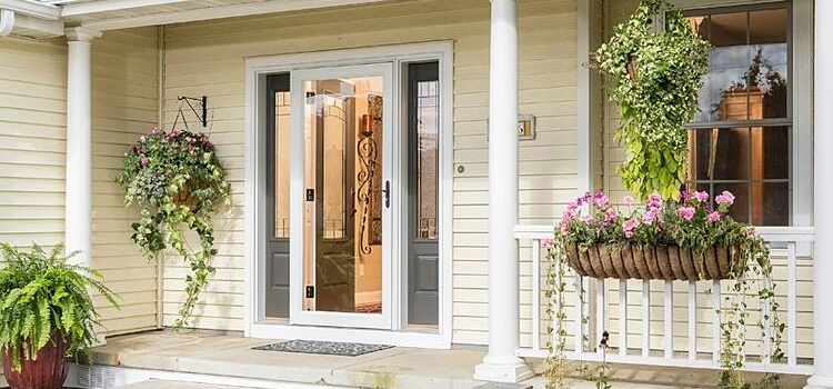 screen door installation in Signal Hill