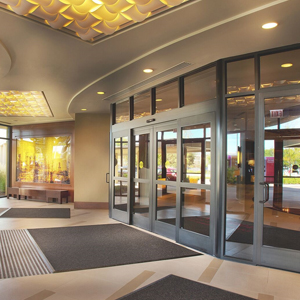 commercial door specialist Signal Hill